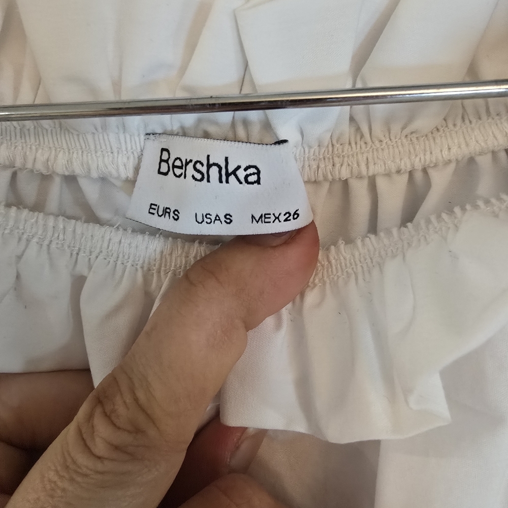 Bershka White Off-Shoulder Blouse - Picture 4 of 5